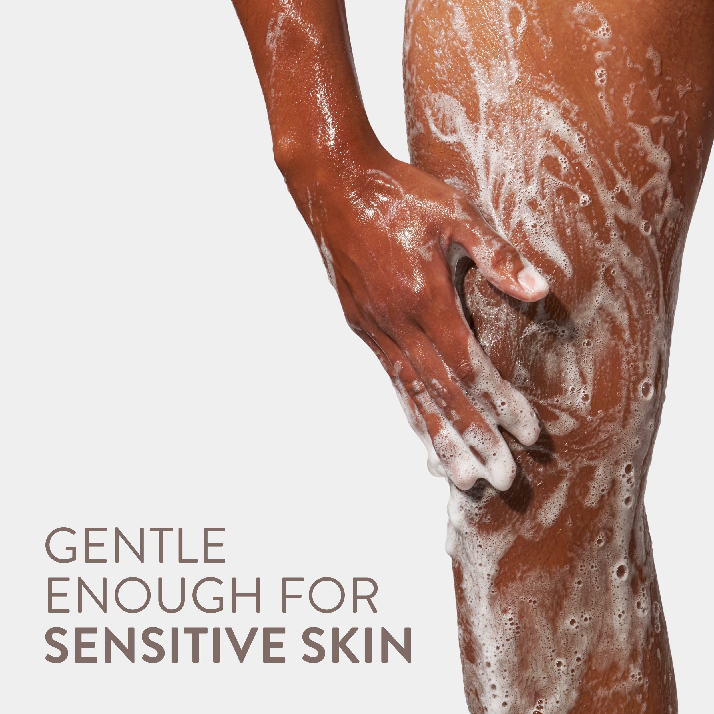Santal and Leather Body Wash Classic 18oz Care Collection