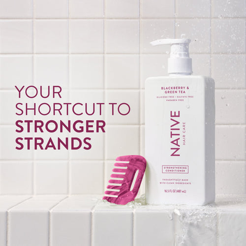 Blackberry and Green Tea Strengthening Conditioner Classic 16.5oz Care Collection